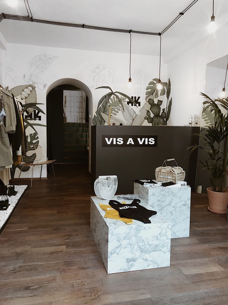 Vis a Vis - www.cest-design.at